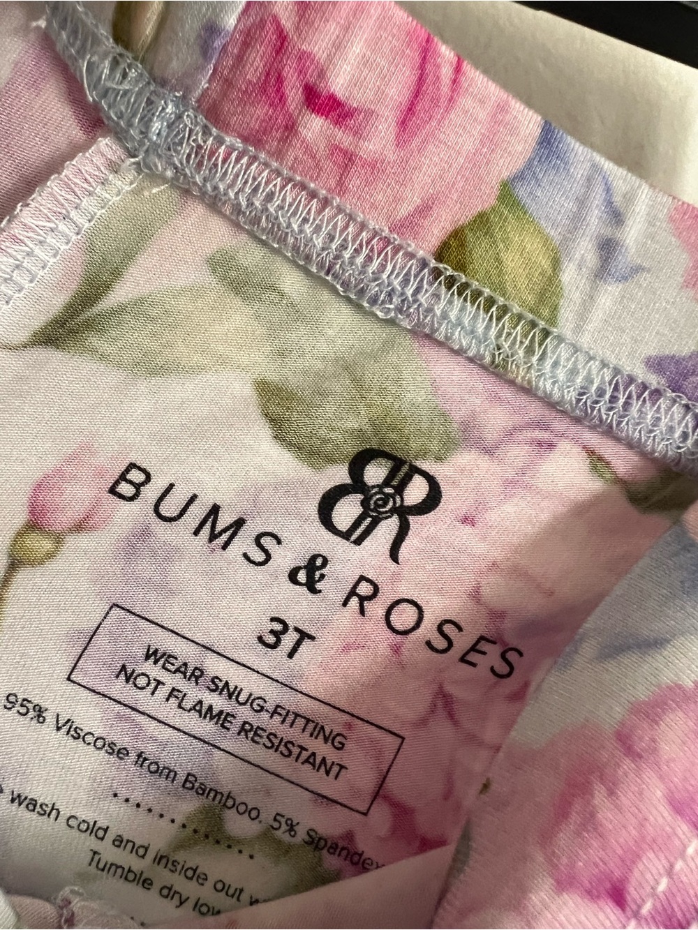 Bums & Roses Floral Ruffle-Shoulder Pajama Set - Pink & Purple - Picture 4 of 7